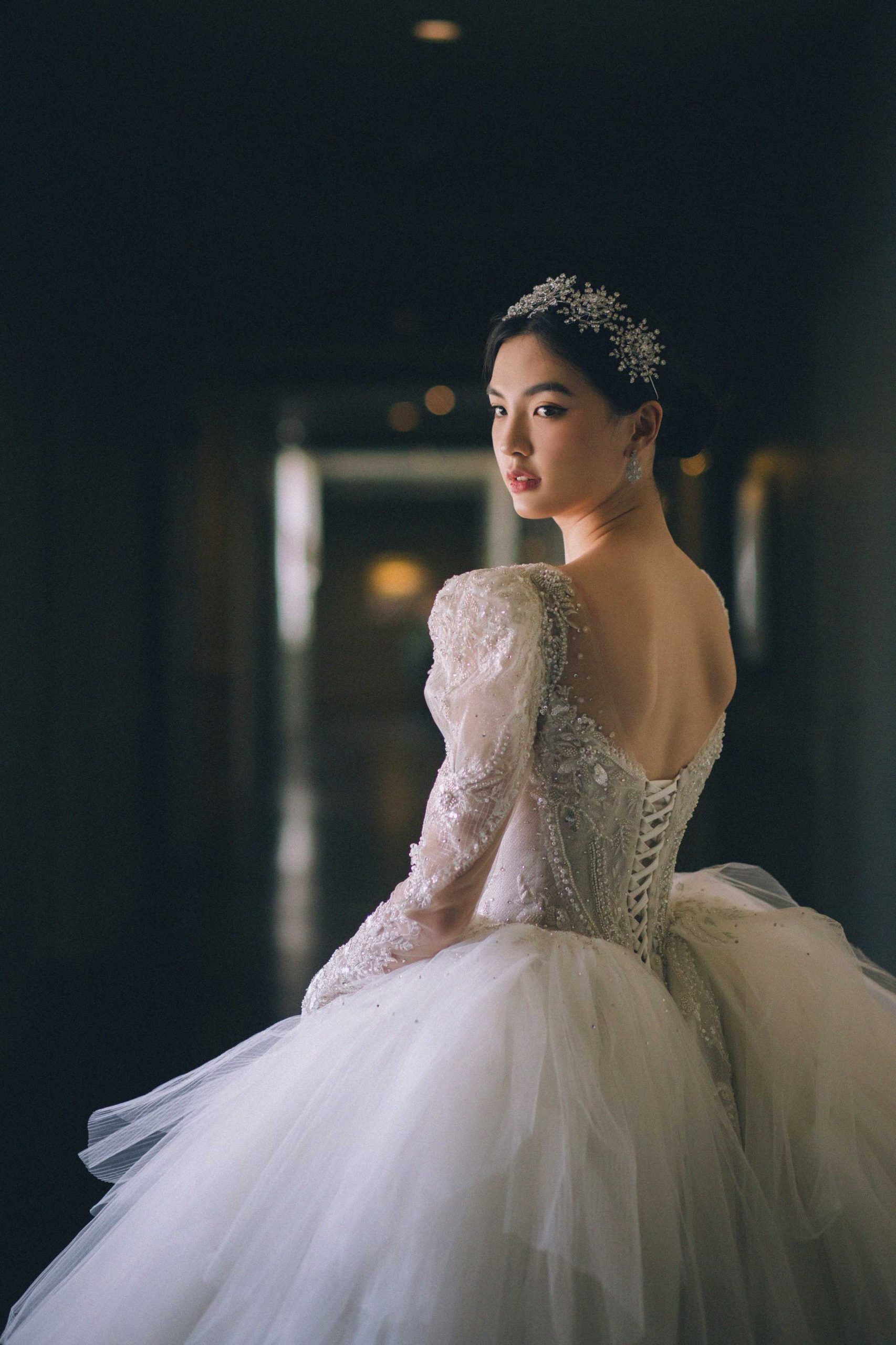 Queen Anne - Image 9